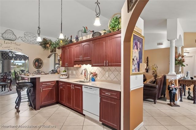 517 San Marco Drive, Sebring, FL 33876