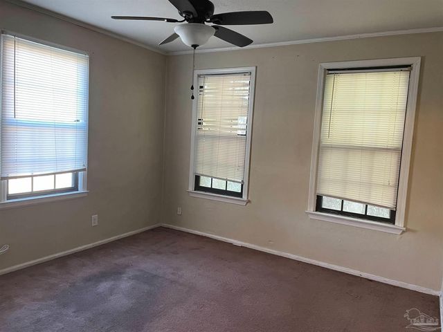 305 Greve Rd, Pensacola, FL 32507