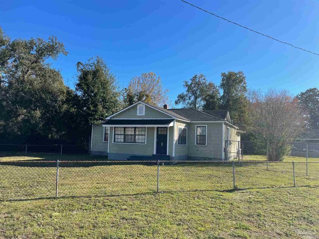 305 Greve Rd, Pensacola, FL 32507