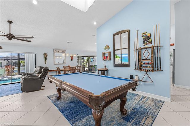 920 SE 33rd ST, Cape Coral, FL 33904
