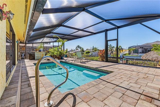 920 SE 33rd ST, Cape Coral, FL 33904