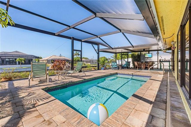 920 SE 33rd ST, Cape Coral, FL 33904