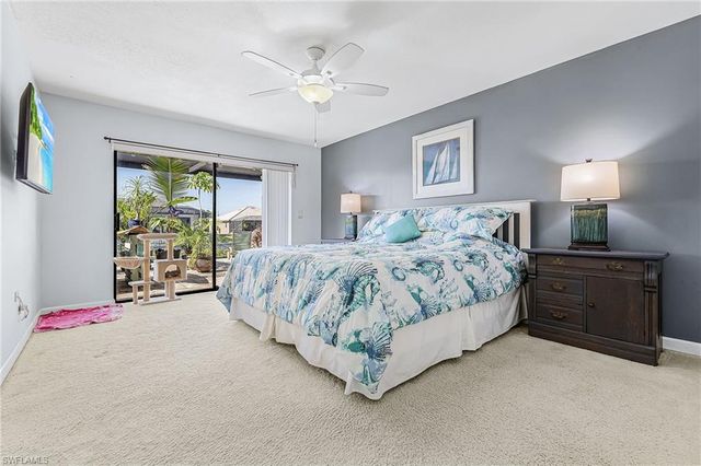 920 SE 33rd ST, Cape Coral, FL 33904
