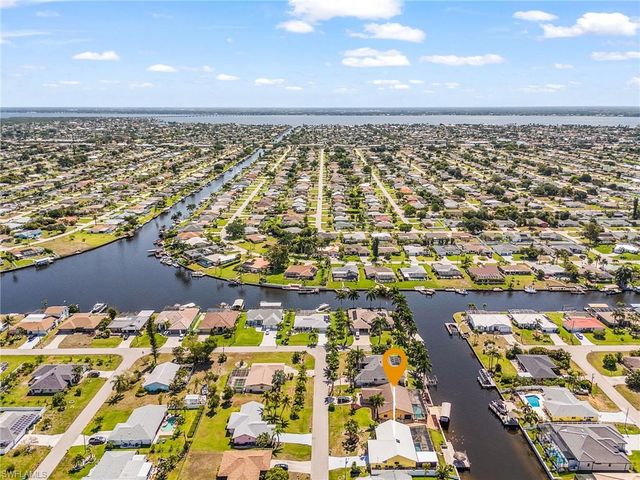 920 SE 33rd ST, Cape Coral, FL 33904