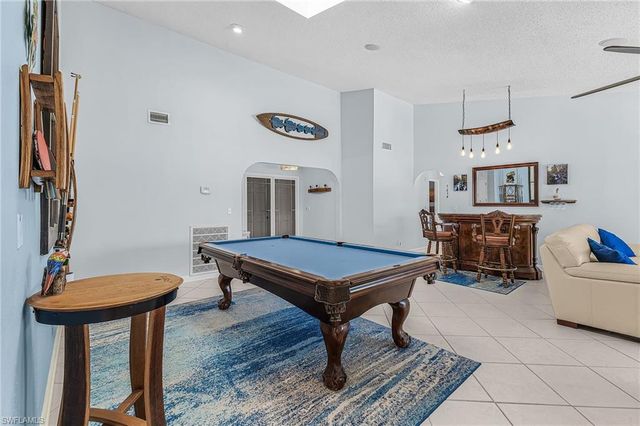 920 SE 33rd ST, Cape Coral, FL 33904