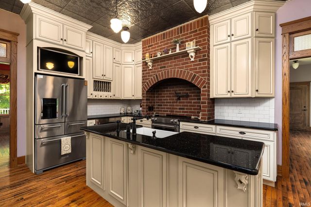 818 Emerald Drive, Lafayette, IN 47905