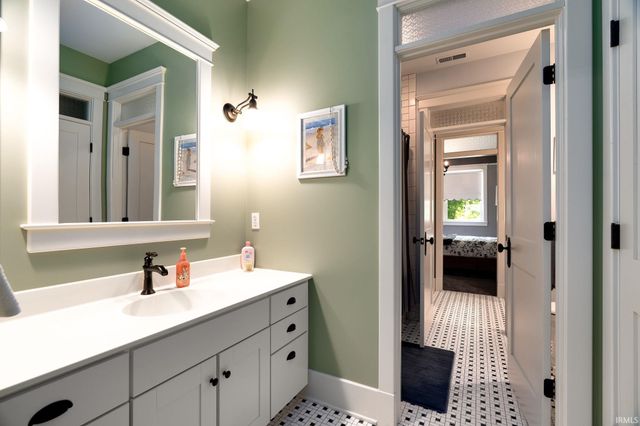 818 Emerald Drive, Lafayette, IN 47905