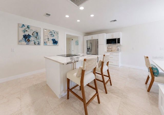 480 S BAYSHORE DRIVE, Madeira Beach, FL 33708