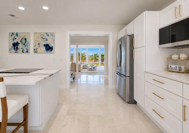 480 S BAYSHORE DRIVE, Madeira Beach, FL 33708