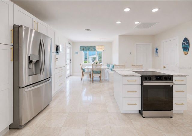 480 S BAYSHORE DRIVE, Madeira Beach, FL 33708