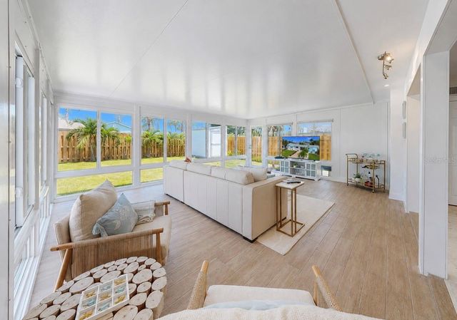 480 S BAYSHORE DRIVE, Madeira Beach, FL 33708
