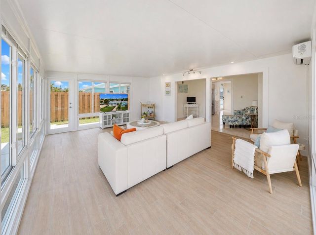 480 S BAYSHORE DRIVE, Madeira Beach, FL 33708