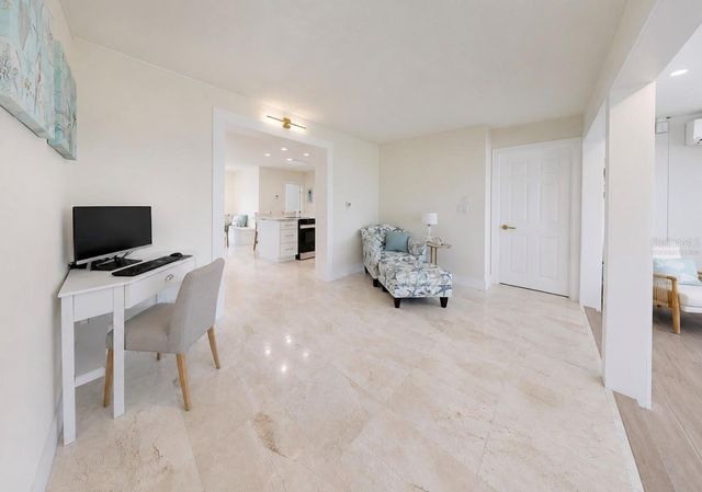 480 S BAYSHORE DRIVE, Madeira Beach, FL 33708