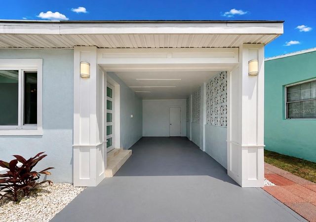 480 S BAYSHORE DRIVE, Madeira Beach, FL 33708