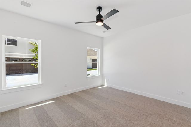 319 W Boxthorn, Andover, KS 67002