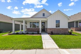 319 W Boxthorn, Andover, KS 67002