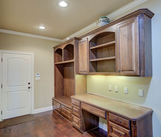 404 Antietam Drive, Bossier City, LA 71112