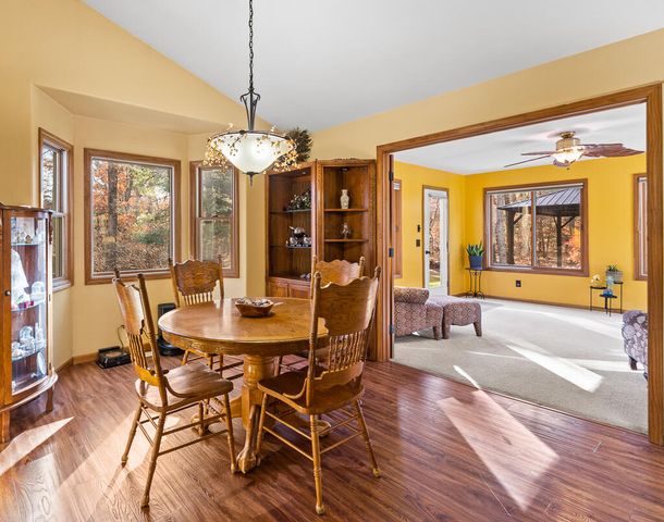 423 Fernwood Lane, Muskegon, MI 49442