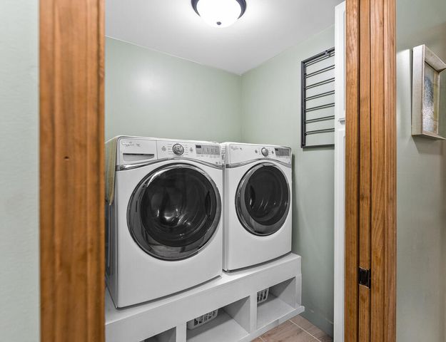 423 Fernwood Lane, Muskegon, MI 49442