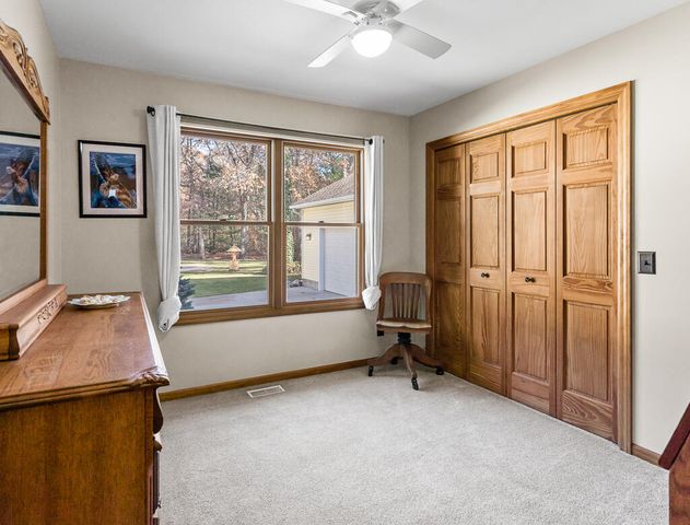 423 Fernwood Lane, Muskegon, MI 49442