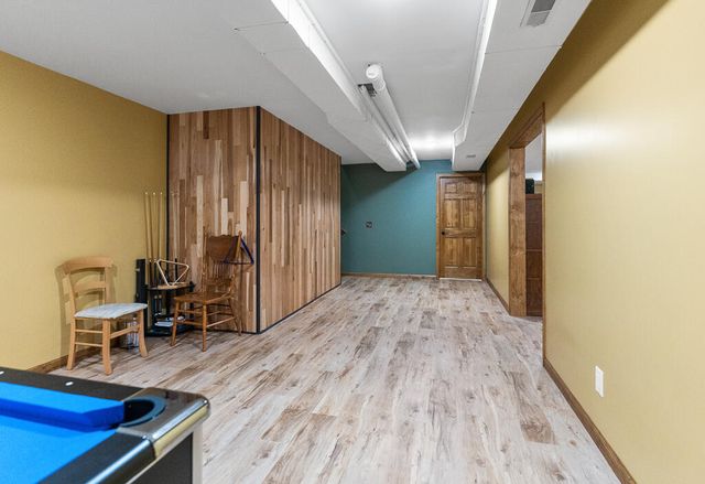 423 Fernwood Lane, Muskegon, MI 49442