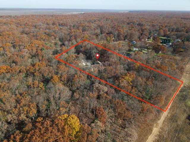 423 Fernwood Lane, Muskegon, MI 49442