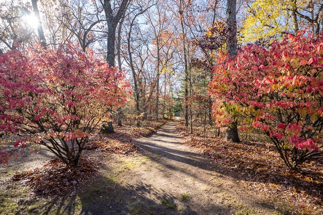 423 Fernwood Lane, Muskegon, MI 49442