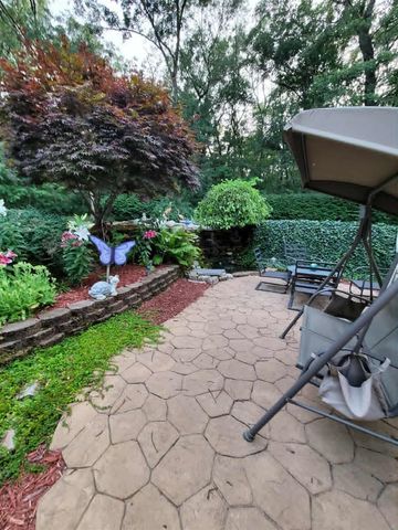 423 Fernwood Lane, Muskegon, MI 49442