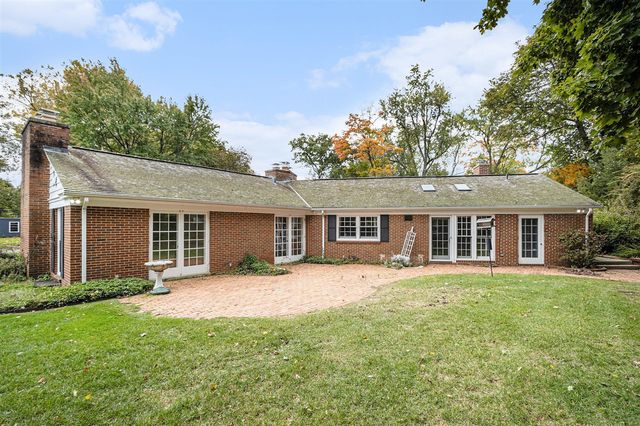 1734 Embury Road, Kalamazoo, MI 49008