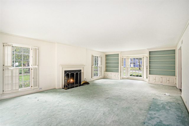 1734 Embury Road, Kalamazoo, MI 49008