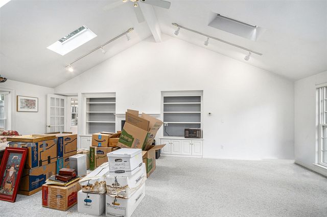 1734 Embury Road, Kalamazoo, MI 49008