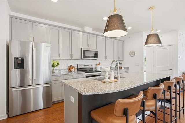 8 Jackson Dr 8, Upton, MA 01568