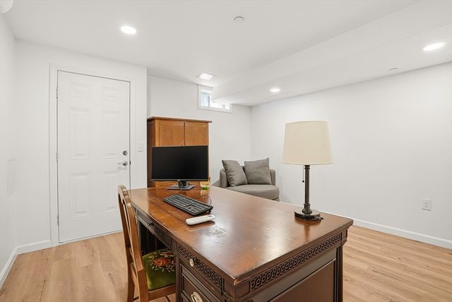 8 Jackson Dr 8, Upton, MA 01568