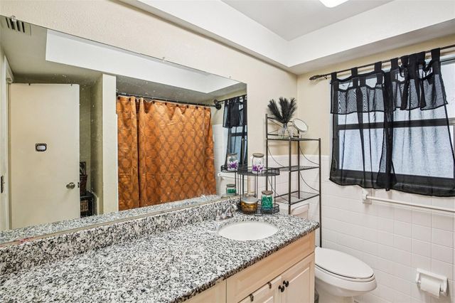 1546 66TH AVENUE S, St Petersburg, FL 33705