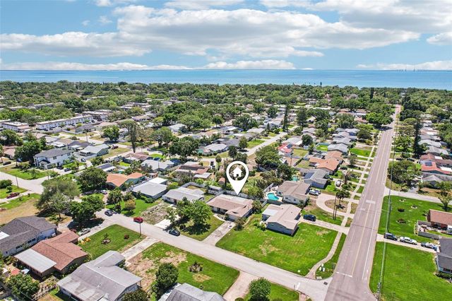 1546 66TH AVENUE S, St Petersburg, FL 33705