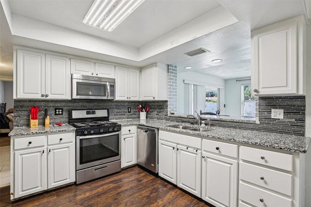 1546 66TH AVENUE S, St Petersburg, FL 33705