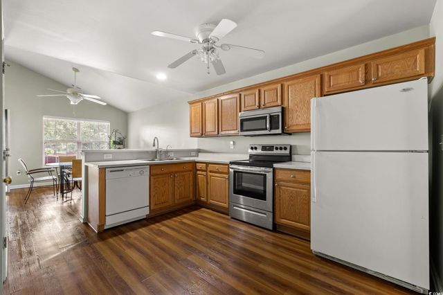 408 Kinsale Ct., Murrells Inlet, SC 29576