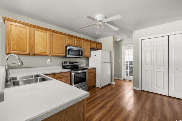 408 Kinsale Ct., Murrells Inlet, SC 29576