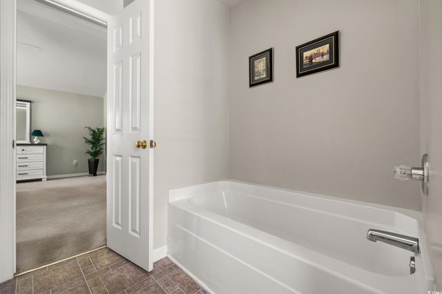 408 Kinsale Ct., Murrells Inlet, SC 29576