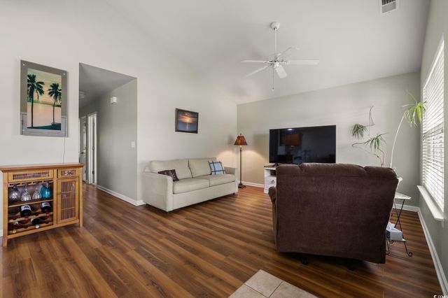 408 Kinsale Ct., Murrells Inlet, SC 29576