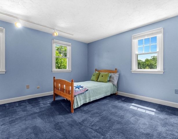 9 Pleasantview Terrace, Framingham, MA 01701