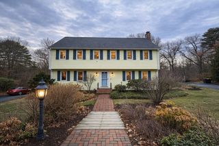 9 Pleasantview Terrace, Framingham, MA 01701
