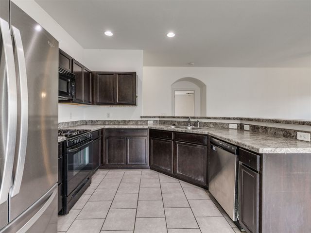 12809 E 67th Street North, Owasso, OK 74055