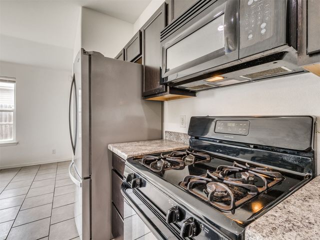 12809 E 67th Street North, Owasso, OK 74055