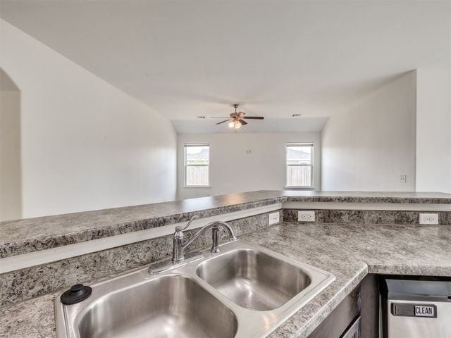 12809 E 67th Street North, Owasso, OK 74055