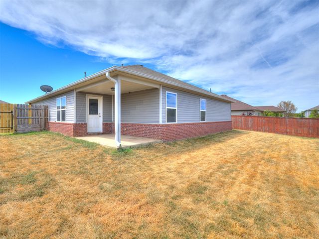 12809 E 67th Street North, Owasso, OK 74055