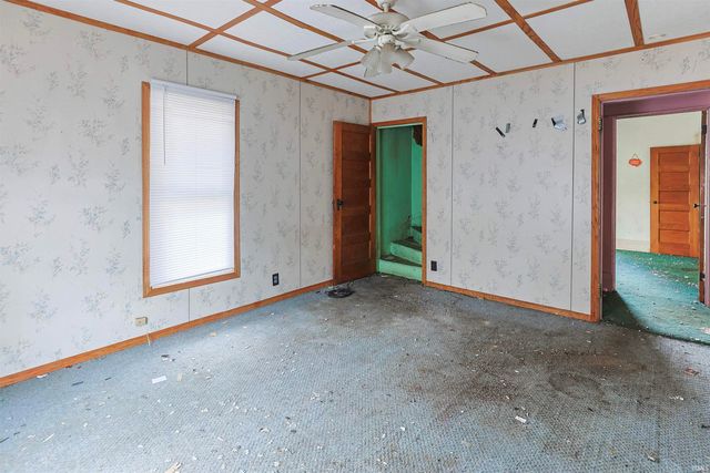927 E Indiana Avenue, South Bend, IN 46613