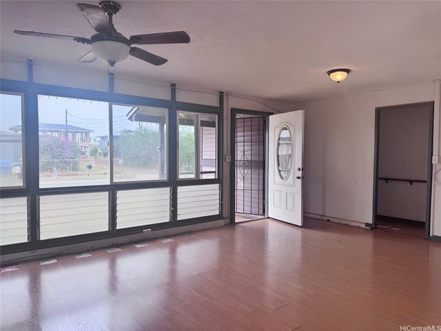 91-038 Hailipo Street, Ewa Beach, HI 96706