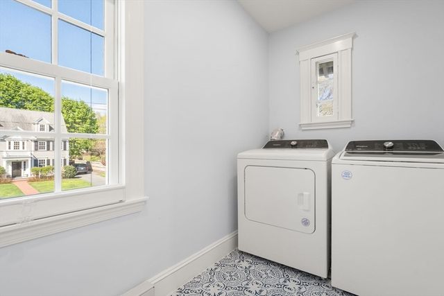 47 Yale Street, Winchester, MA 01890