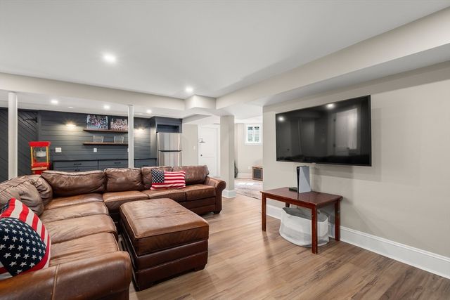 47 Yale Street, Winchester, MA 01890